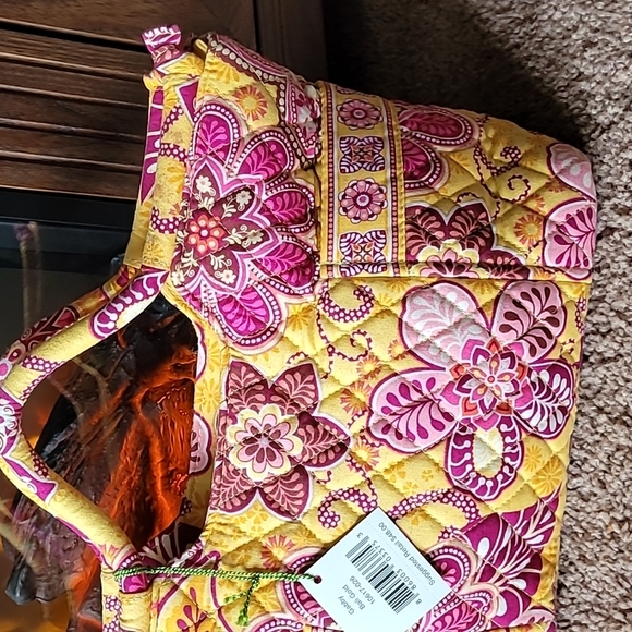 VERA bradley purse nwt Vera bradley purse retired Vera bradley purse retired - Picture 5 of 16